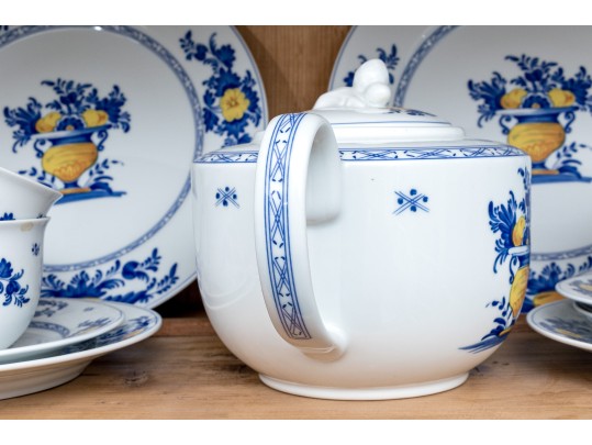 Massive 104 Piece Portuguese Vista Alegre 