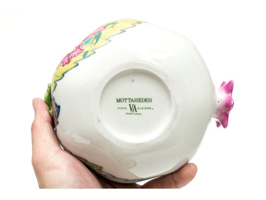 Set Of Eight Mottahedeh Chinese Export Tobacco Leaf Pattern Pomegranate Form Lidded Bowls