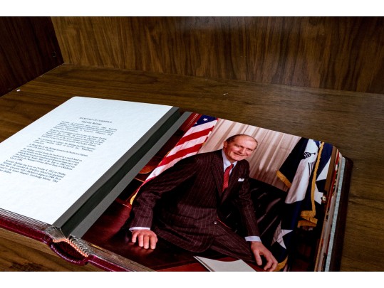 Excellent Lot Of Presidential Themed Hardcover Books