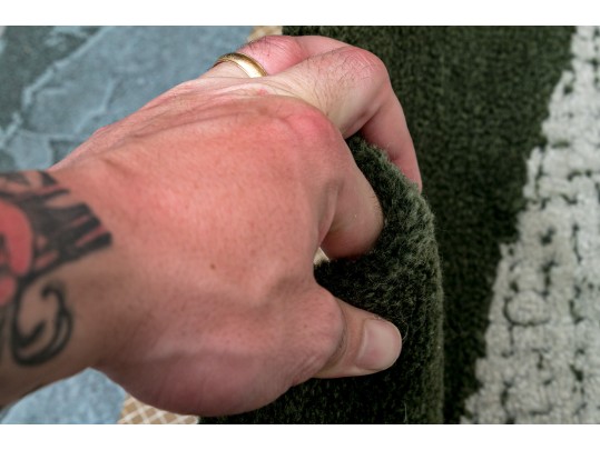 Machine Made Circular Wool Rug (10'11