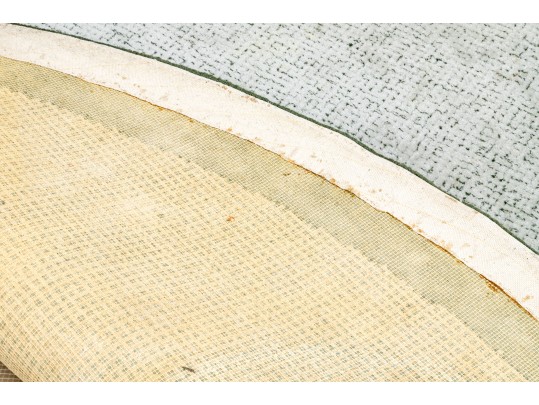 Machine Made Circular Wool Rug (10'11