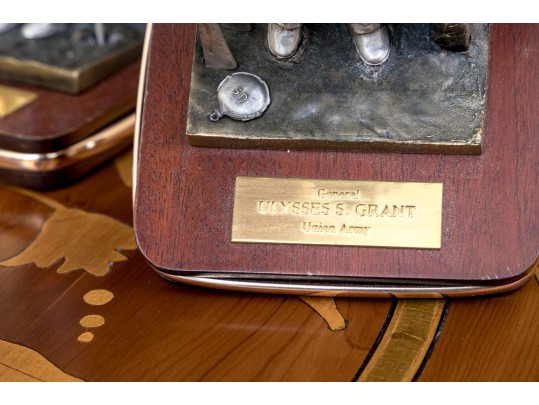 Collection Of Civil War Themed Decor Including Danbury Mint