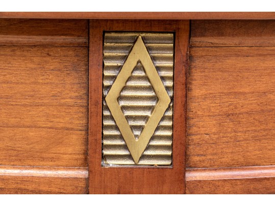 Quality Mahogany And Satinwood Marquetry Accent Table