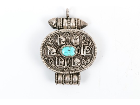 Collection Of Sterling And Turquoise And Howlite Stone Jewelry