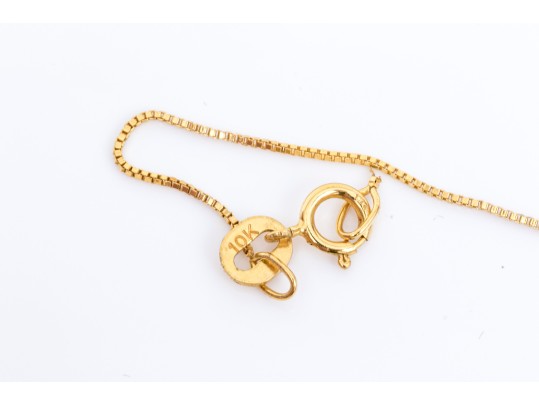 10k Yellow Gold Pretty Emerald, 0.27 CTS, And Diamond Pendant, App. 0.04 TCW, With Chain