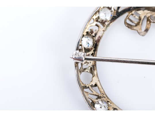 14K White Gold Filigree And Diamond Circle Brooch