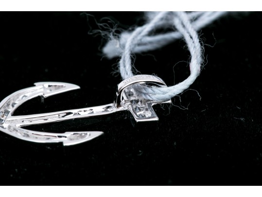 14k White Gold Lovely Diamond Anchor Pendant, App. 0.25 TCW