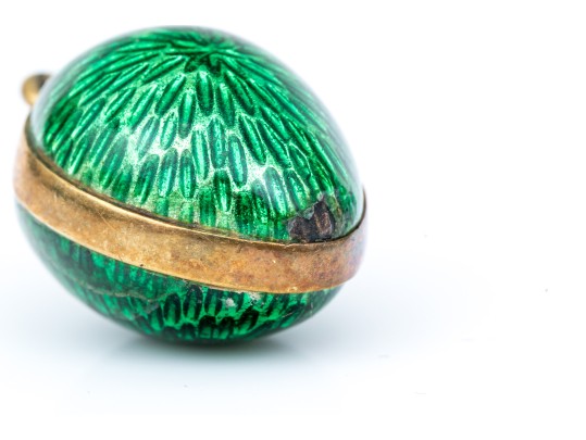 18k Yellow Gold Beautiful Green Enamel Guilloche Enamel Easter Egg Pendant