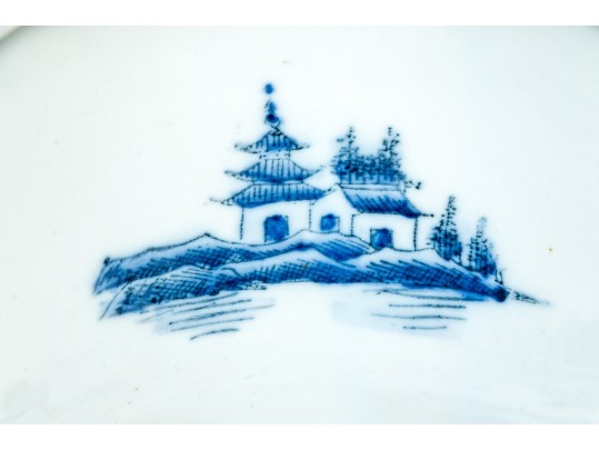 Antique Chinese Blue & White Foot Bath / Jardiniere