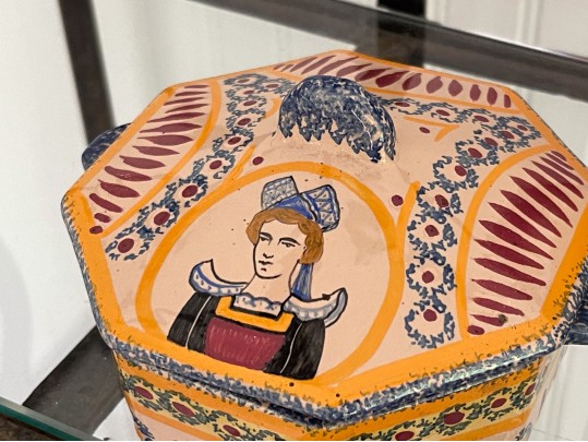 Henriot Quimper Vessels (4pc)