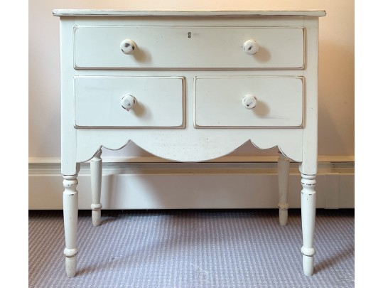 Lexington Furniture Raised Chest