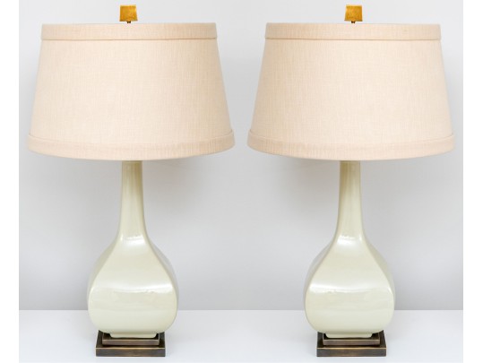 Pair Of Tasteful Wildwood 