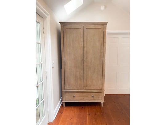 Restoration Hardware 