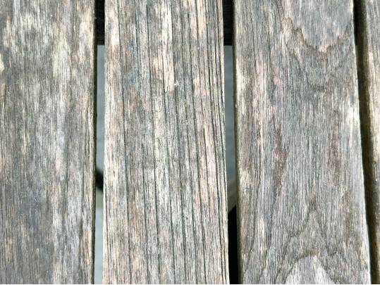 Quality Teak Round Dining Table