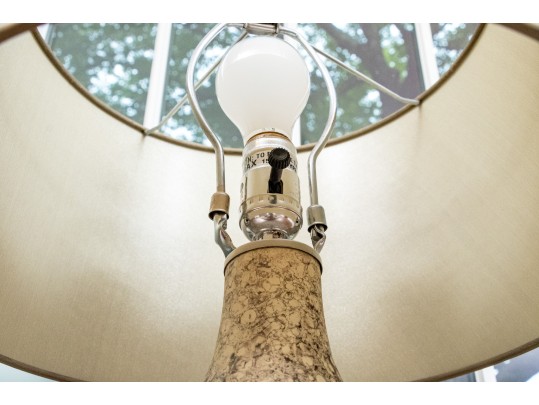 Decorative Glass Bottle Form Table Lamp With Silk Shade