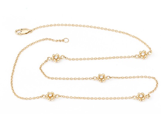 14k Yellow Gold Pretty Diamond Set Flower Motif Station Necklace, App. 0.20 TCW