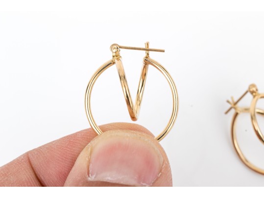 14k Yellow Gold Contemporary High Polished Spiral Hoops