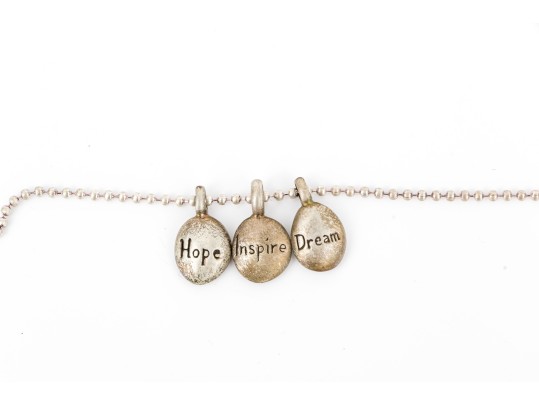 Wendy Gee! Sterling Silver Inspirational HOPE INSPIRE DREAM Necklace