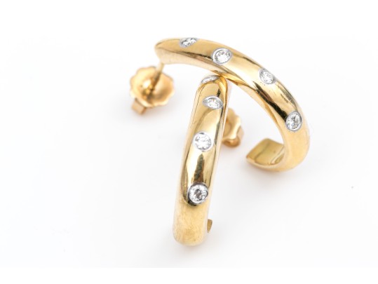 18k Yellow Gold Beautiful Diamond Set Etoile 
