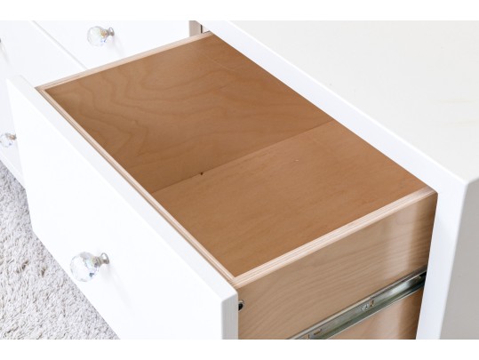 Fabulous Contemporatary White 9-drawer Dresser 