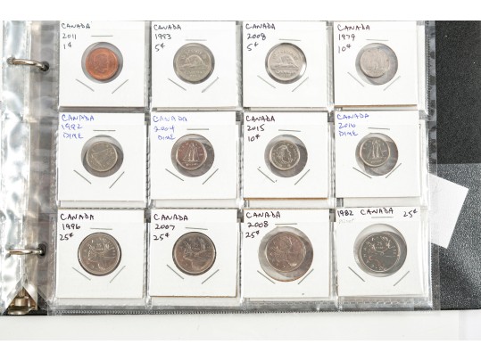 Mixed Coins From Around The World (440 Count)