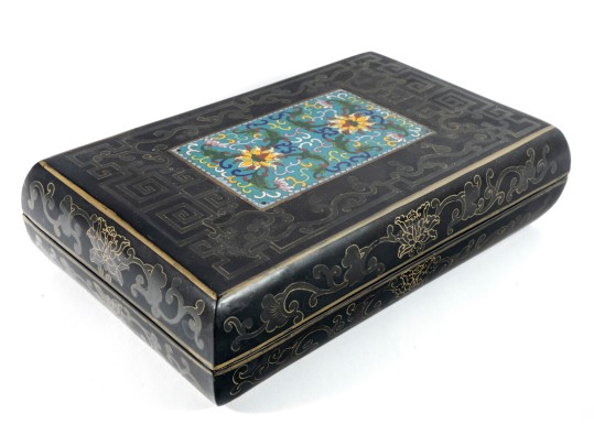 Oriental Laqeured Wood & Enamel Capsule Box