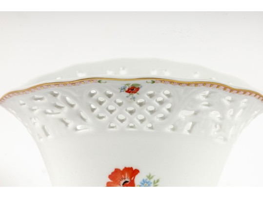 OSCAR DE LA RENTA Roya Poppy Pierced Vase