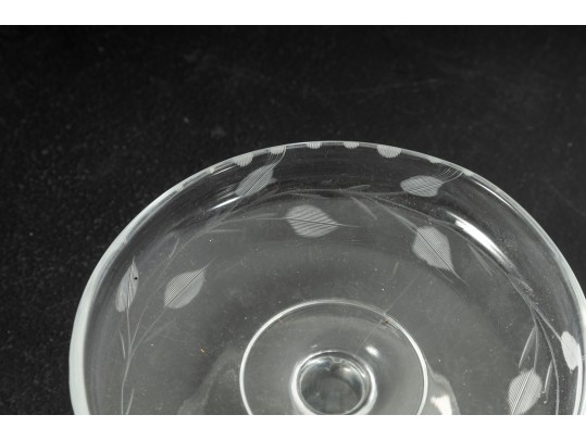 Art Glass Olives With Glass Pedestal 