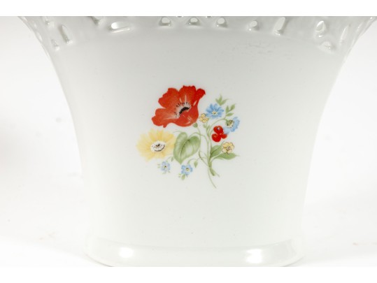 OSCAR DE LA RENTA Roya Poppy Pierced Vase