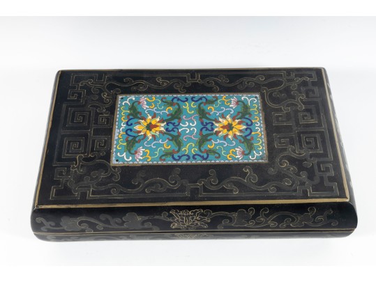 Oriental Laqeured Wood & Enamel Capsule Box