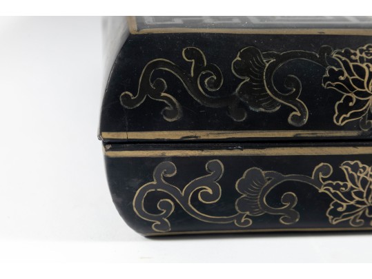 Oriental Laqeured Wood & Enamel Capsule Box
