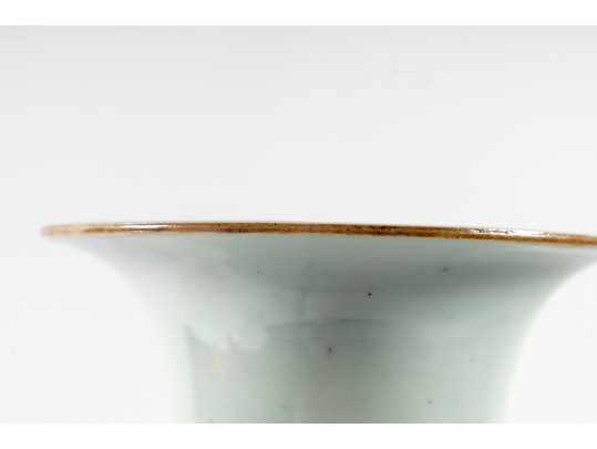 Late Qing Dynasty Chinese Sanniang Vase