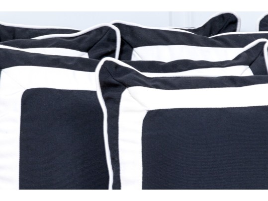 Williams Sonoma Collection Of 10 Sunbrella Outdoor Decorative Accent Pillows