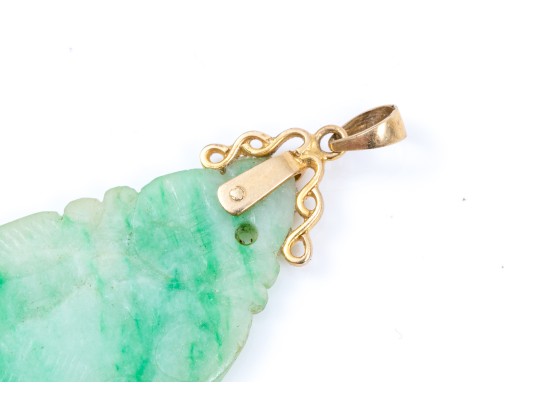14k Yellow Gold Striking Green And White Nephrite Jade Pendant