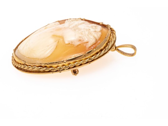 14k Yellow Gold Pretty Antique Twisted Frame Cameo Brooch