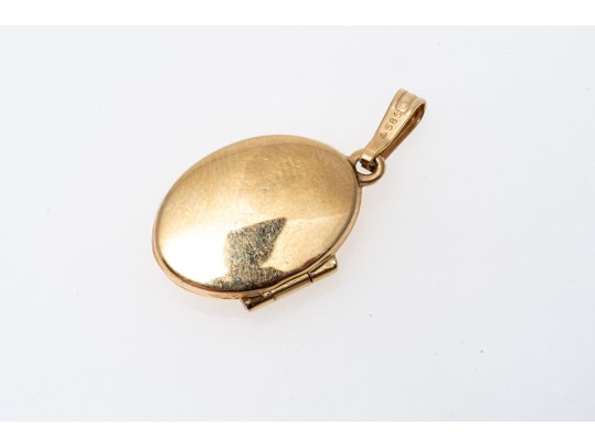 Petite 14K Etched Locket Pendant