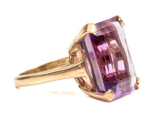 14k Yellow Gold Bold Vintage Emerald Cut Amethyst Solitaire Ring, App. 15.65 CTS, Size 6