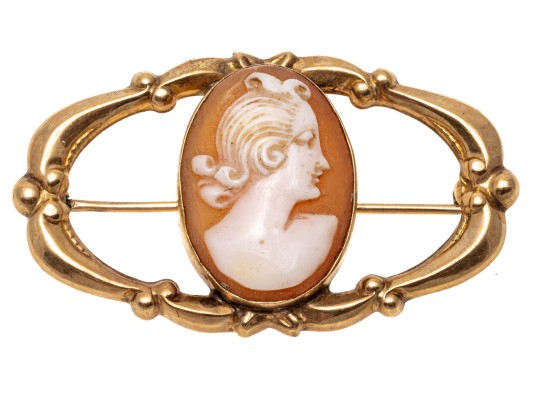 14k Gold Attractive Vintage Cameo Brooch