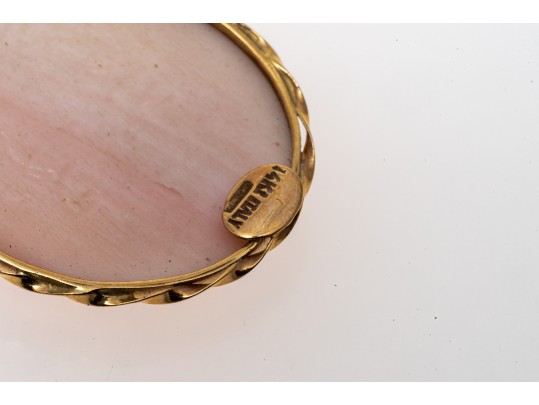 Classic 14K Pink Cameo Pendant