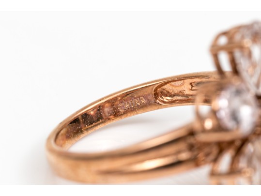 10k Rose Gold Beautiful Flower Motif Faceted White Topaz Ring, Size 7+