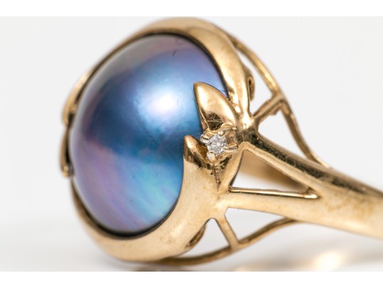 14k Yellow Gold Striking Black Cultured Mabe Pearl Ring, Size 5