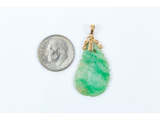 14k Yellow Gold Striking Green And White Nephrite Jade Pendant