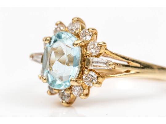 14k Yellow Gold Lovely Oval Aquamarine And Diamond Halo Ring, Size 6.75
