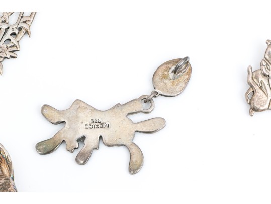 Sterling Silver Collection Of Assorted Bunny Motif Jewelry Pieces