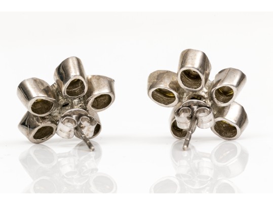 Sterling Silver Beautiful Macle Cut Diamond Flower Motif Earrings