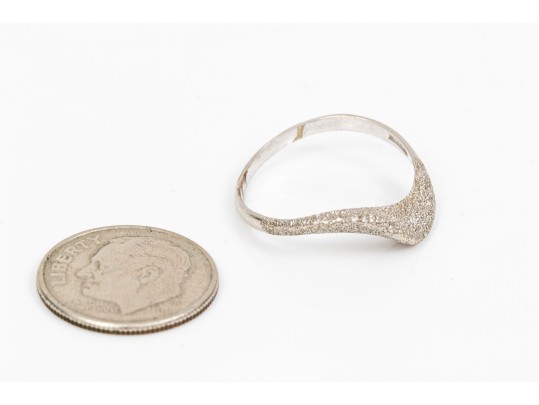 14k White Gold Contemporary Sandblasted Wave Style Band Ring, Size 7