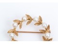 14k Yellow Gold Pretty Vintage 3.5 Mm Cultured Pearl And Leaf Motif Circle Brooch