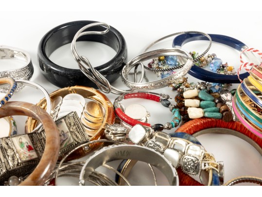 Large Variety Of Fashion Bangle Bracelets