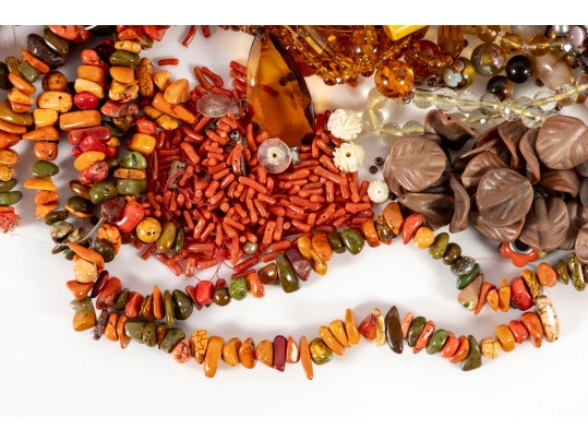 Large Lot Of Orange Brown Tone Beads & Necklaces, Etc