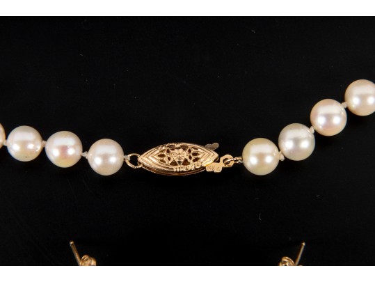 14k Yellow Gold Cultured Pearl Necklace And Earrings With Diamond Accents